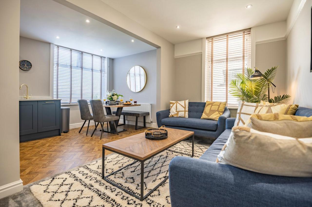 Luxury 2 Bed Apartment, Sea View, Near The Beach. Rhôs-on-Sea 外观 照片